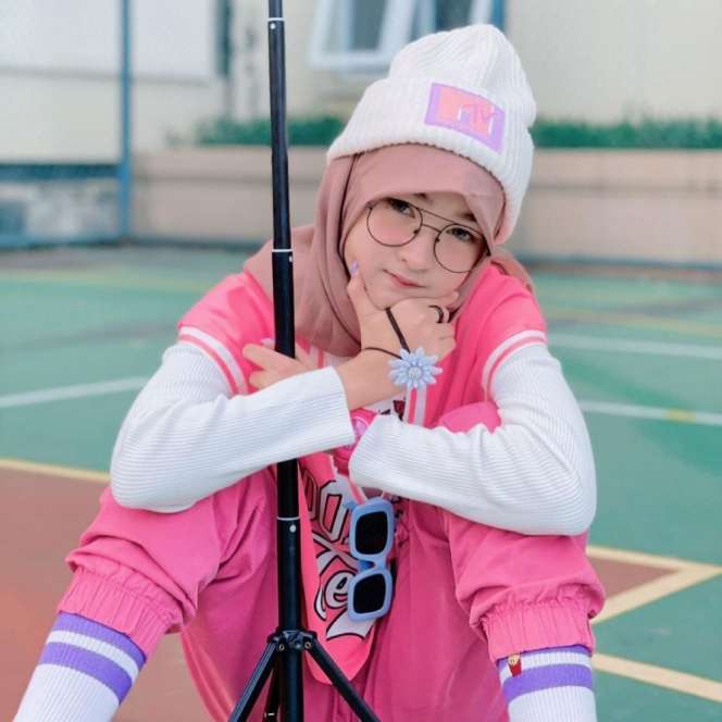 10 Potret Juyy Putri, Dihujat Usai Gelar Pesta Ultah saat PPKM