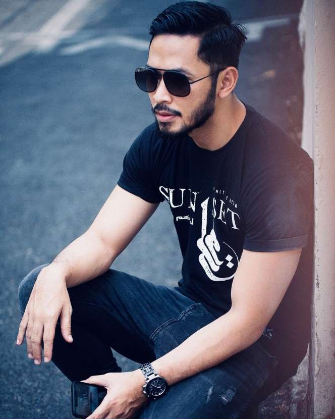 Potret Penampilan Uki Eks NOAH usai Hijrah, Makin Ganteng!