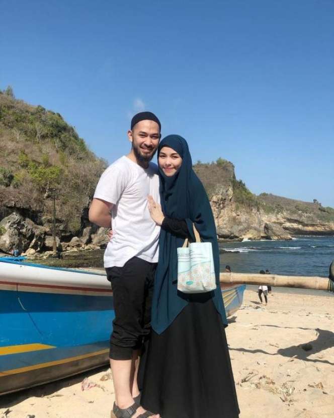 Potret Penampilan Uki Eks NOAH usai Hijrah, Makin Ganteng!