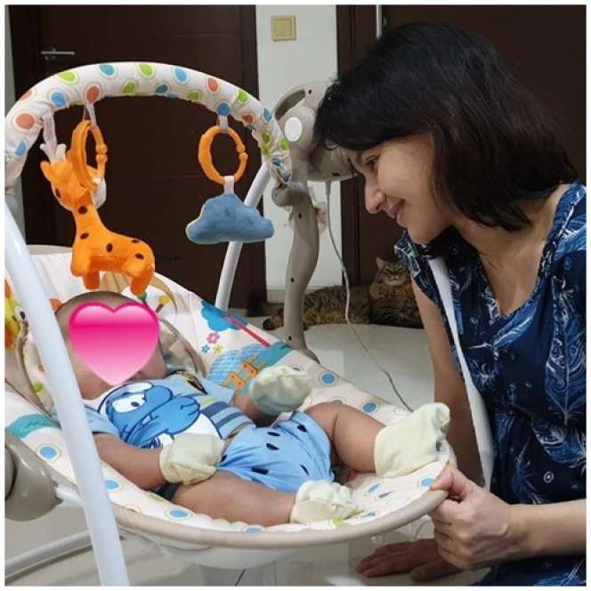 Jarang Muncul di TV, 8 Potret Terkini Silvia Preman Pensiun