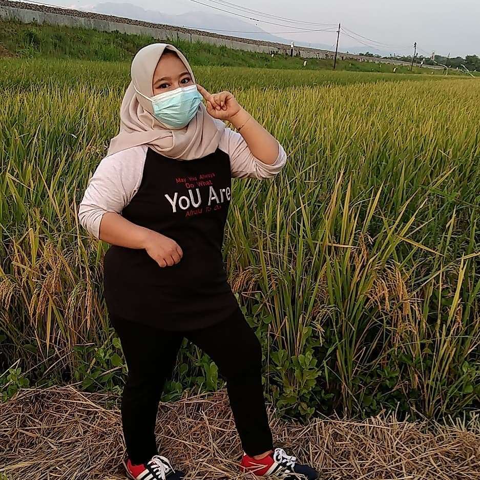 5 Potret Terbaru Kekeyi, Hidung Mancung Pipi Tirus