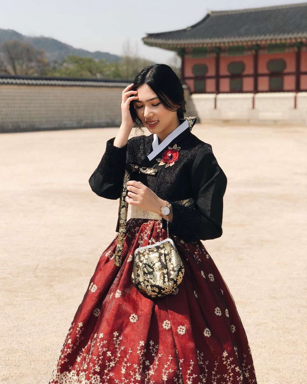 10 Pesona Artis Tanah Air Pakai Hanbok, Udah Kayak Putri Korea