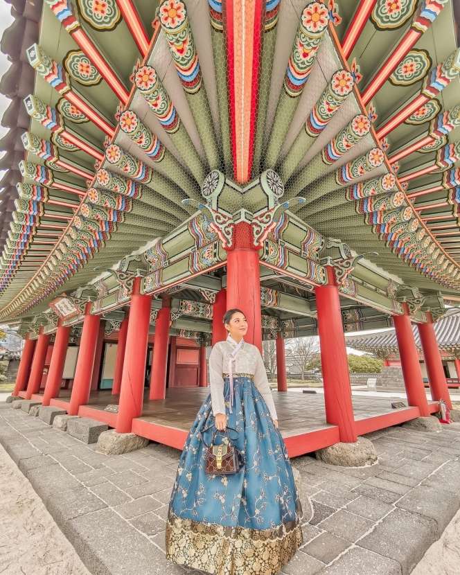 10 Pesona Artis Tanah Air Pakai Hanbok, Udah Kayak Putri Korea