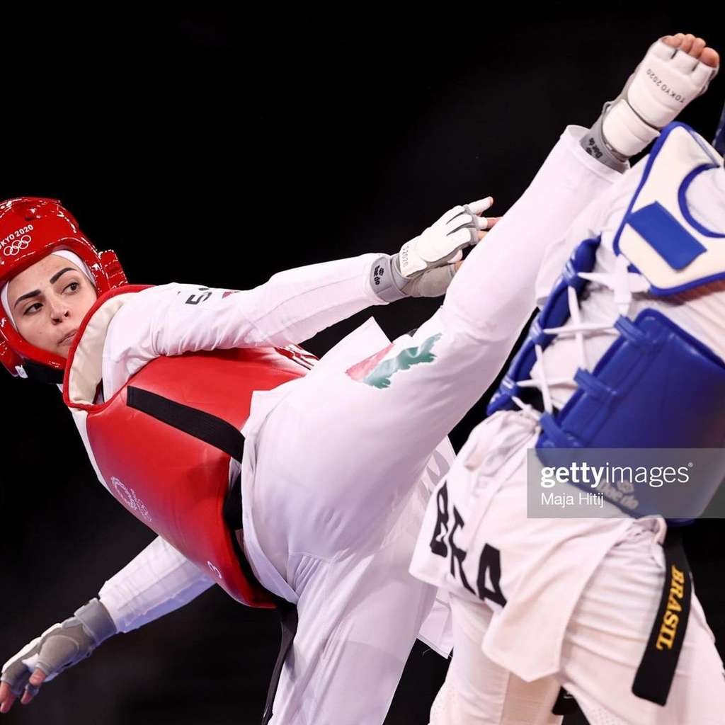 Potret Julyana Al-Sadeq, Atlet Taekwondo yang Mirip Lady Gaga