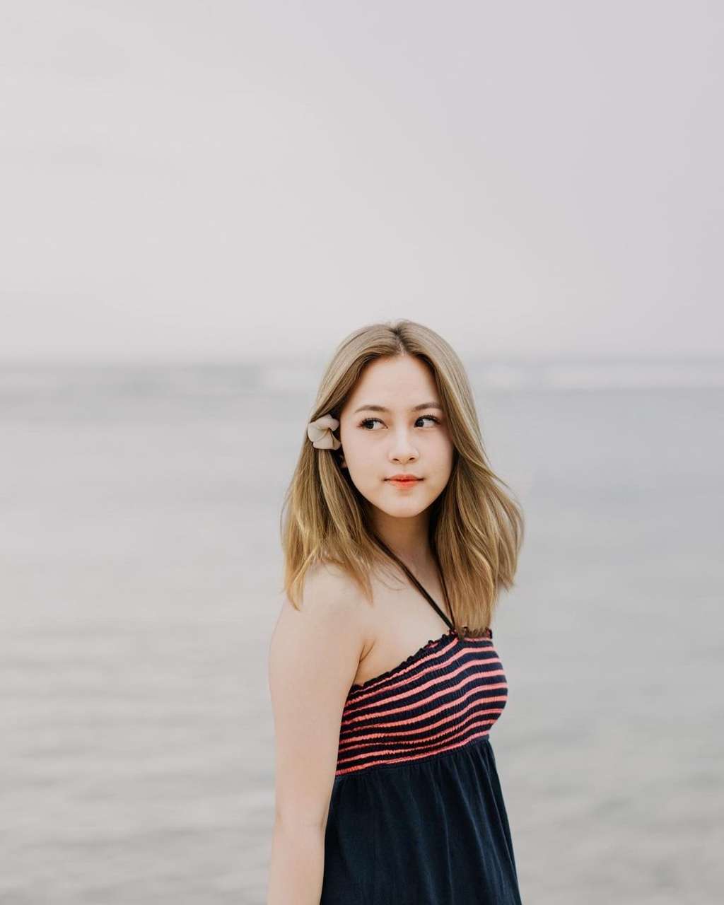 9 Potret Kakak Adhisty Zara, Cantik Banget!
