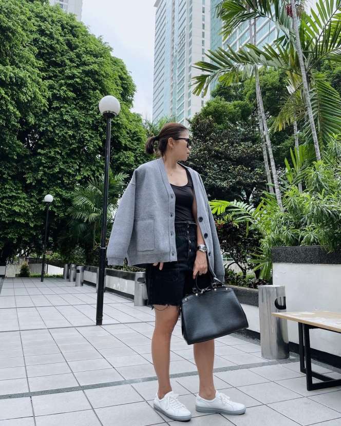 9 Foto Keseharian Greysia Polii Peraih Emas, Cantik Banget!