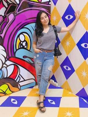 5 Pesona Casey Rebecca, Putri Semata Wayang Sonny Tulung
