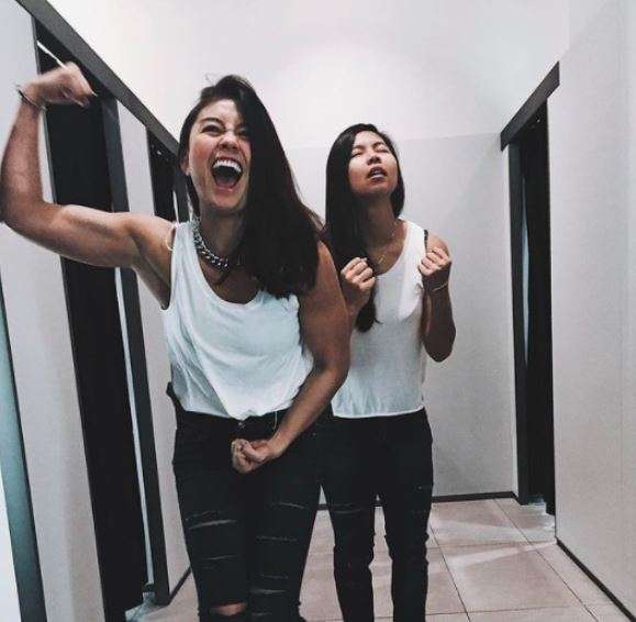 10 Momen Persahabatan Greysia Polii-Agnez Mo, Kompak Banget!