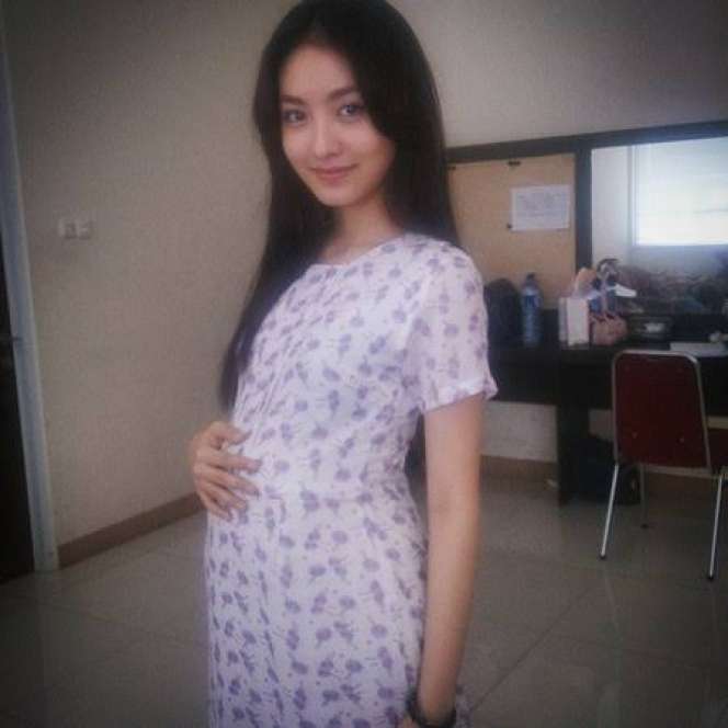 Belum Menikah, Aktris Ini Perankan Wanita Hamil dengan Natural