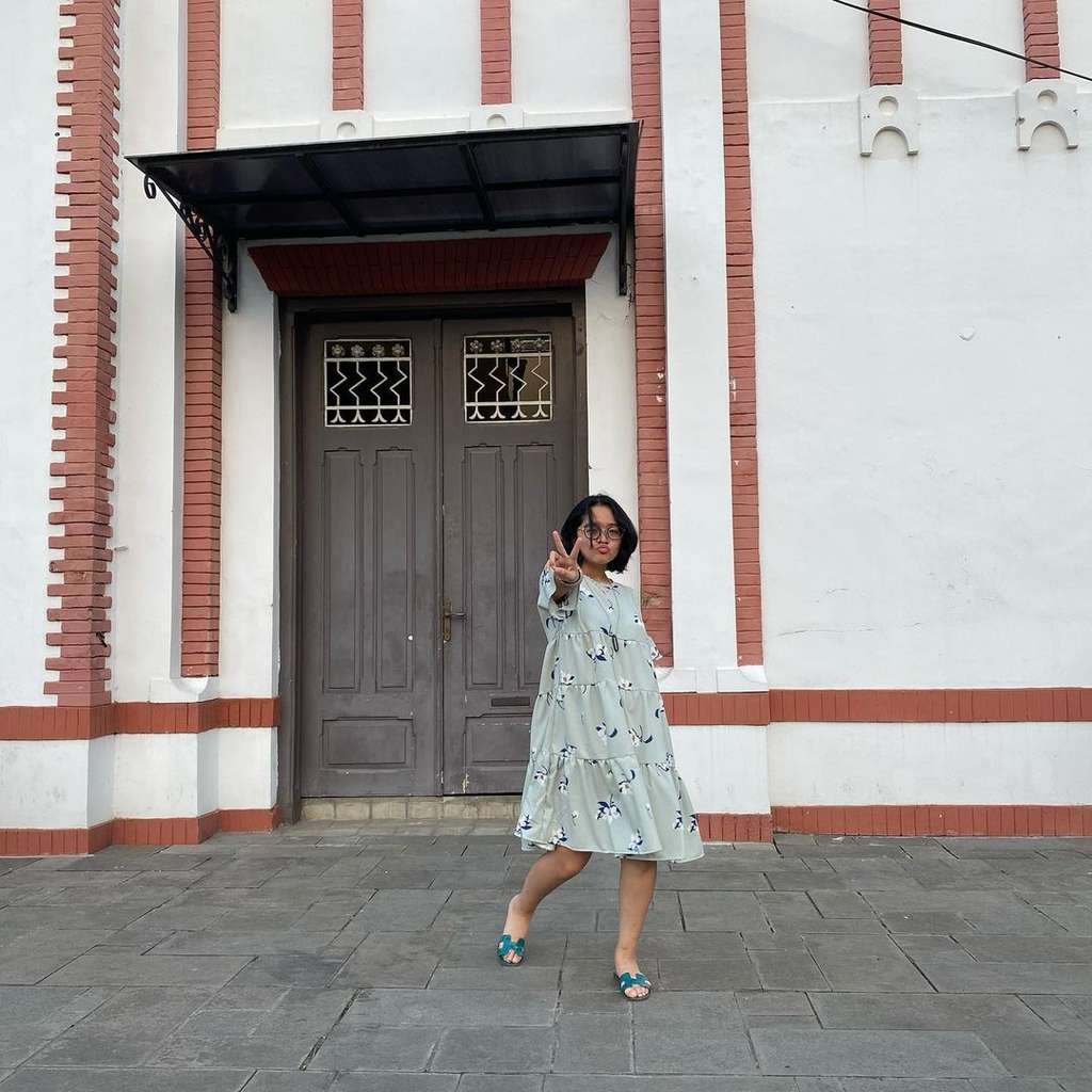 12 Potret Fashion Cinta Kuya ala Korea, Bisa Jadi Inspirasi!