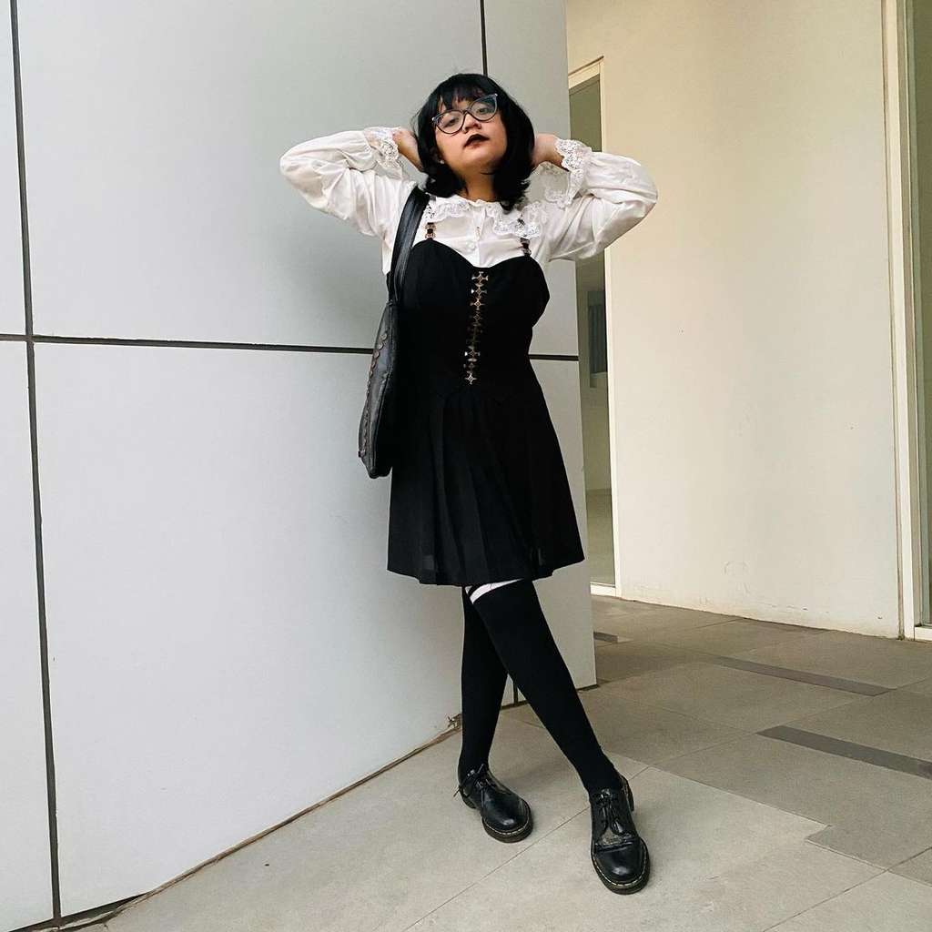 12 Potret Fashion Cinta Kuya ala Korea, Bisa Jadi Inspirasi!
