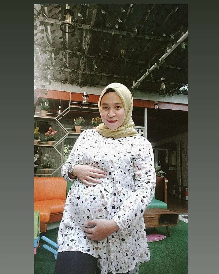 Ingat Istri Pramugara Ciduk Suami Selingkuh? Nasibnya Ngenes