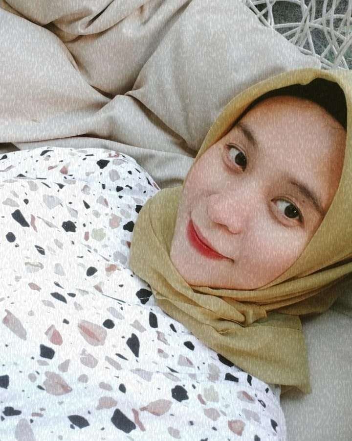 Ingat Istri Pramugara Ciduk Suami Selingkuh? Nasibnya Ngenes
