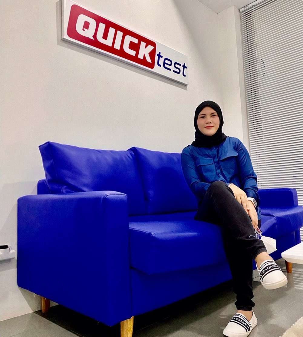 Potret Evelyn Nada Anjani dalam Balutan Hijab, Manglingi