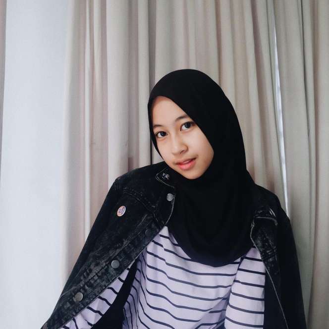 Potret 7 Anak Artis Istiqomah Kenakan Hijab, Adem Banget