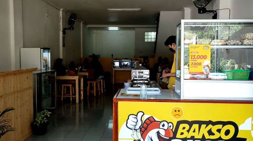 10 Potret Usaha Bakso Dimas, Dulu Gerobak Kini Ruko Mentereng
