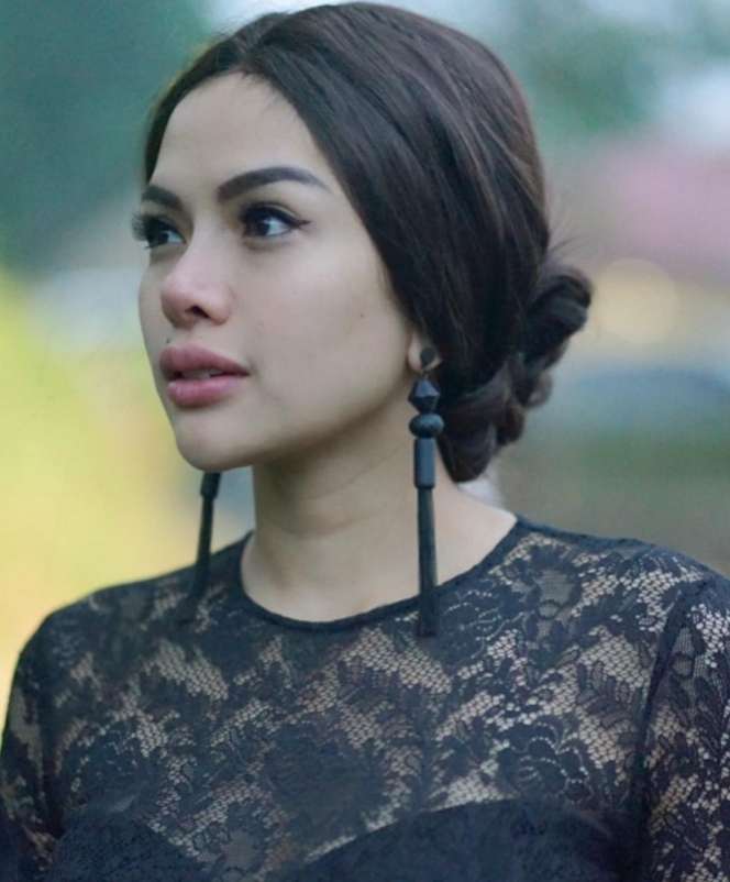 12 Artis Ini Sisihkan Penghasilannya untuk Membangun Masjid