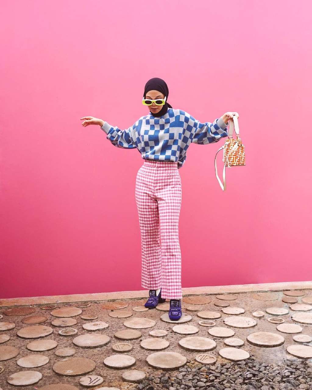 10 Gaya Busana Tantri Namirah yang Colorful dan Hits Abis