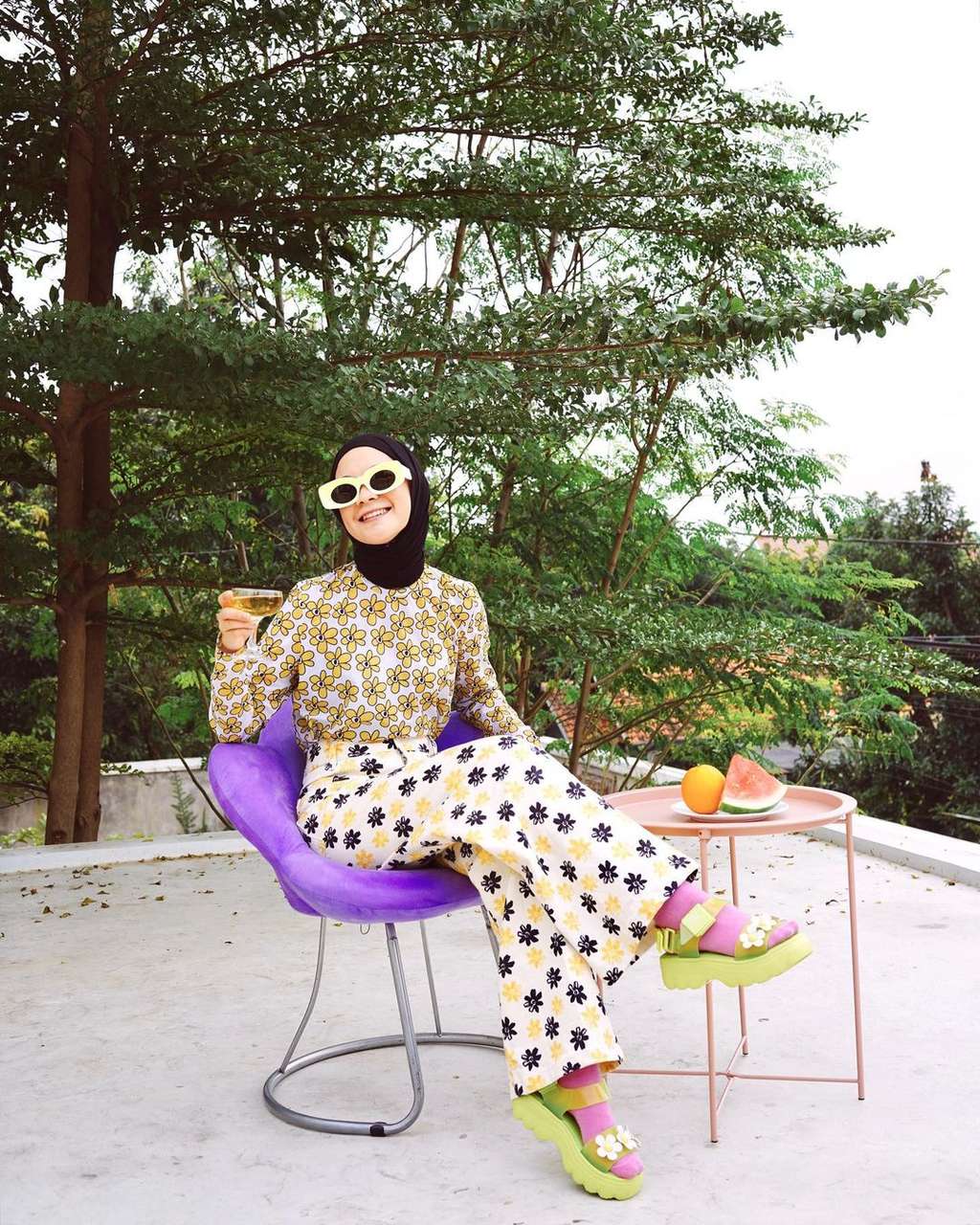 10 Gaya Busana Tantri Namirah yang Colorful dan Hits Abis