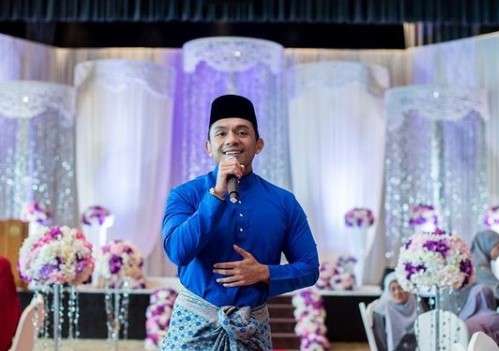 Hempas Rina Nose, Intip 8 Potret Fakhrul Razi yang Kian Sukses