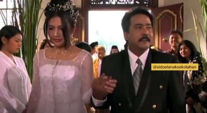 9 Foto Lawas Pernikahan Si Doel & Sarah, Termewah di Masanya!