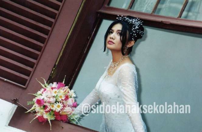 9 Foto Lawas Pernikahan Si Doel & Sarah, Termewah di Masanya!