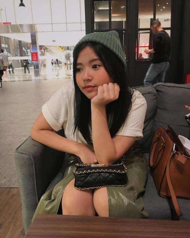 5 Potret Cantik Jocelyn Adik Joshua Suherman, Jarang Terekpos!