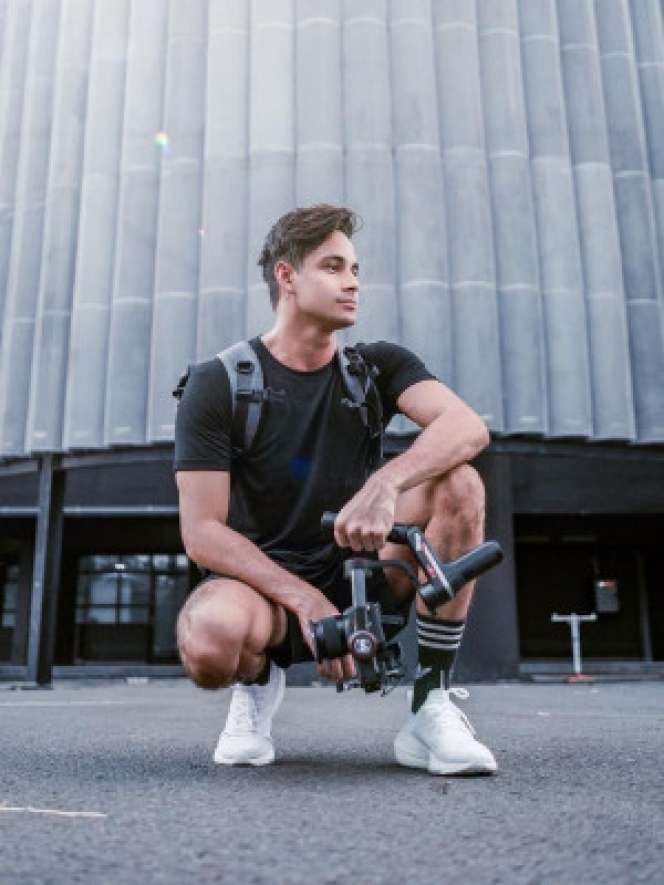 5 Potret Sosok Sebenarnya Salim Nauderer, Pacar Rachel Vennya