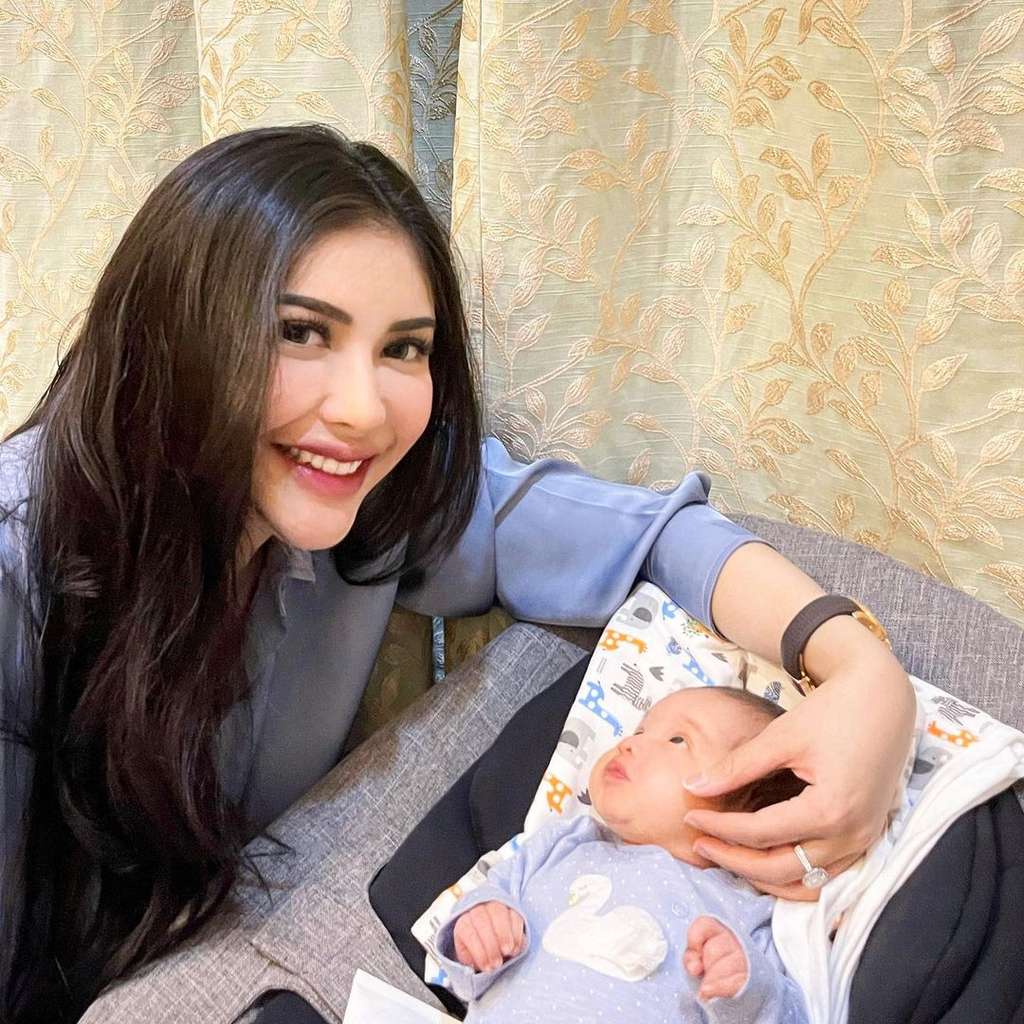 Kabar Selebgram Rica Andriani yang Dulu Pesta Nikahnya Dihujat