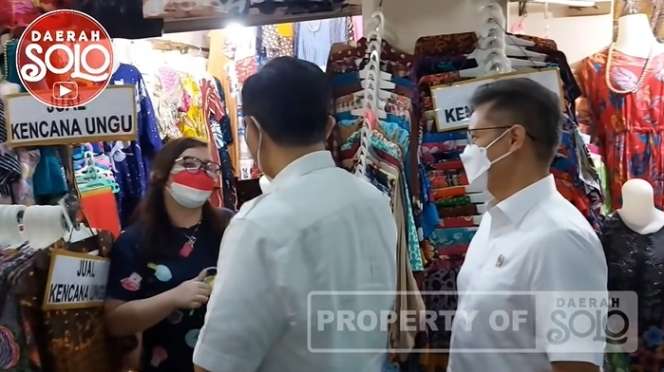 Minta Foto Bareng Gibran, Cewek Ini Ternyata Bukan Orang Biasa