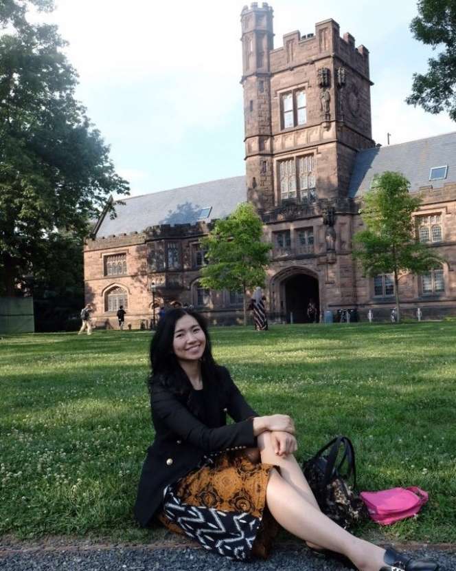 7 Potret Cantiknya Istri Richard Lee, Jadi Dokter Kecantikan