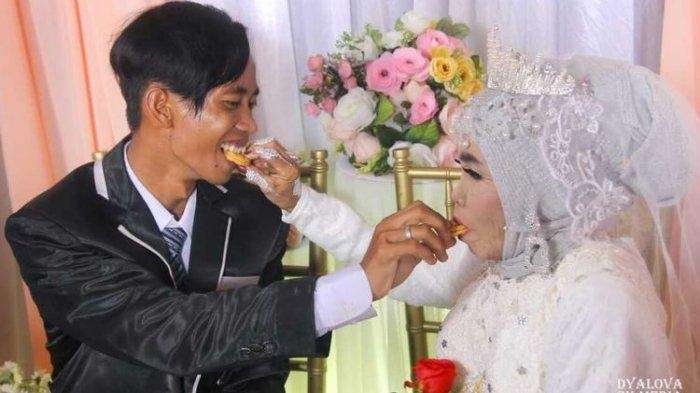 Ingat Nenek 65 Tahun Nikahi Anak Angkatnya? Nasibnya Sekarang