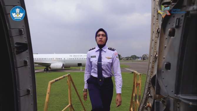 Potret 4 Paskibraka Cantik yang Sukses Jadi Perwira TNI-Polri