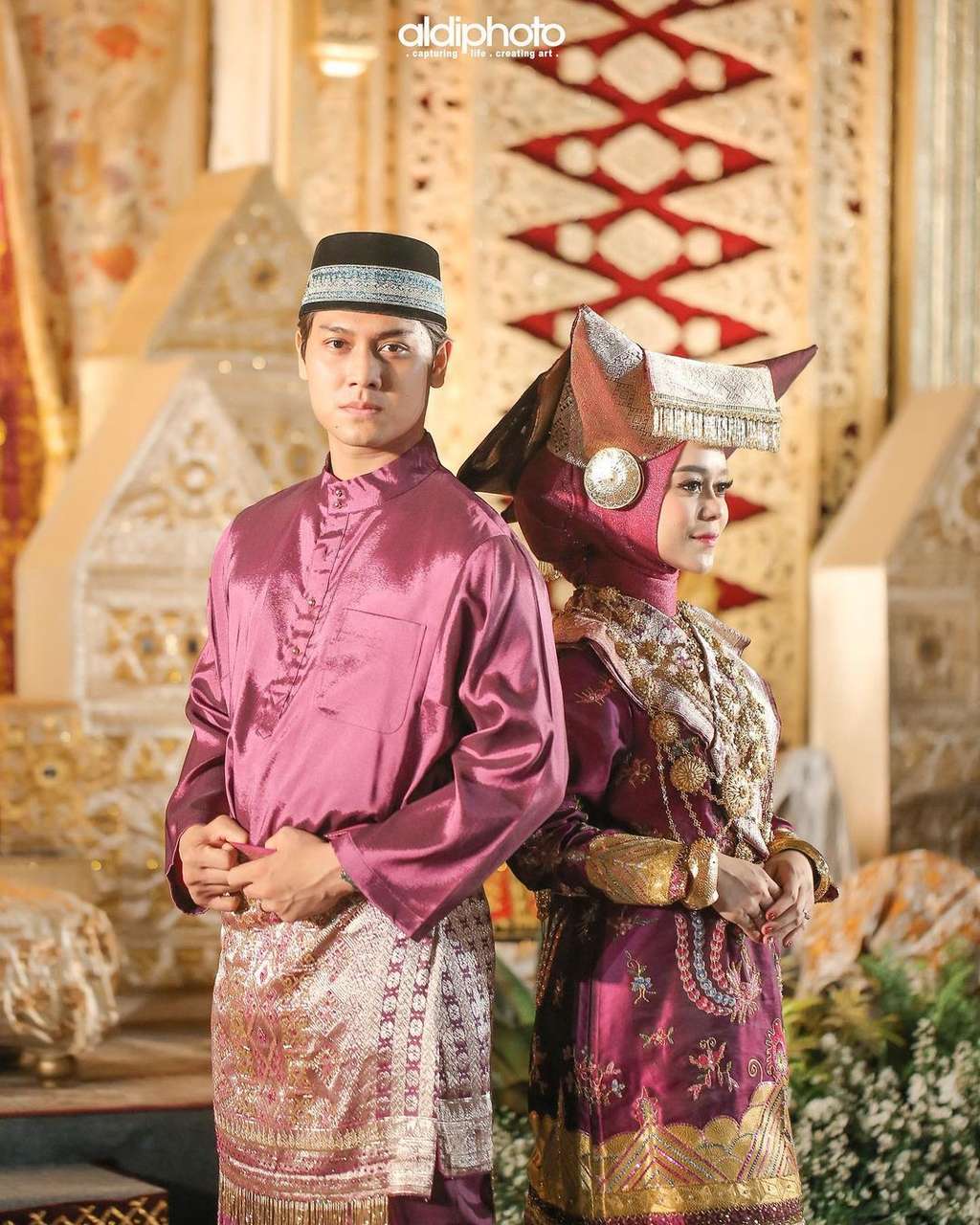 7 Foto Ayus & Nissa Sabyan Hadiri Malam Bainai Lesty Kejora