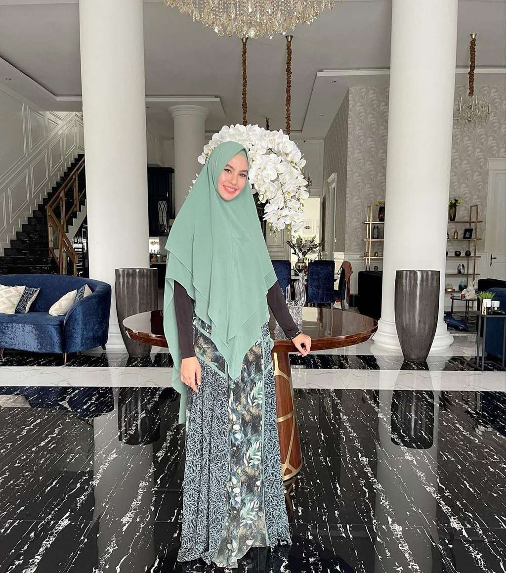 Potret 5 Mantan Presenter Olahraga yang Kini Mantap Berhijab