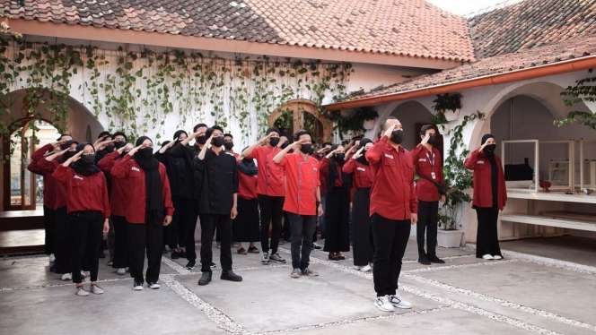 Potret Seleb Rayakan 17-an, Keluarga Anang Paling Disorot