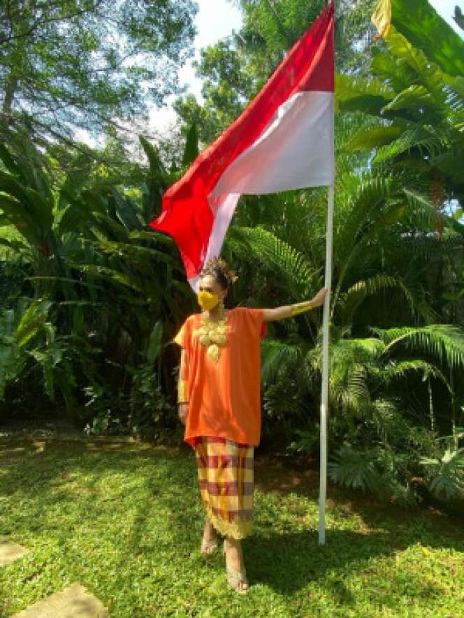 Potret Seleb Rayakan 17-an, Keluarga Anang Paling Disorot