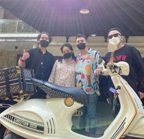 Potret Nagita Slavina Ngidam Motor Sultan, Harganya Fantastis!