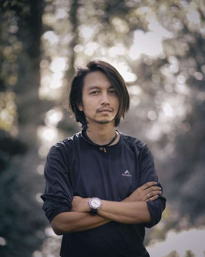 Multitalenta, 12 Artis Hingga Selebgram Ini Pernah Buat Buku