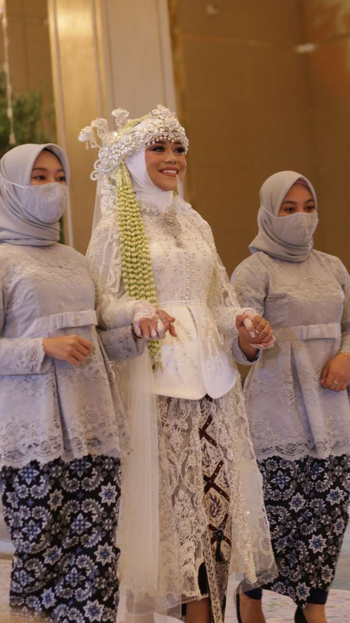 8 Momen Epic Pernikahan Rizky Billar dan Lesti Kejora