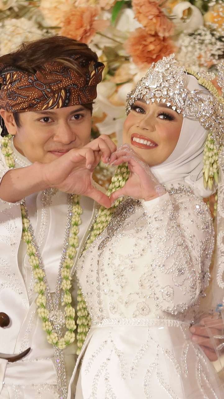 8 Momen Epic Pernikahan Rizky Billar dan Lesti Kejora