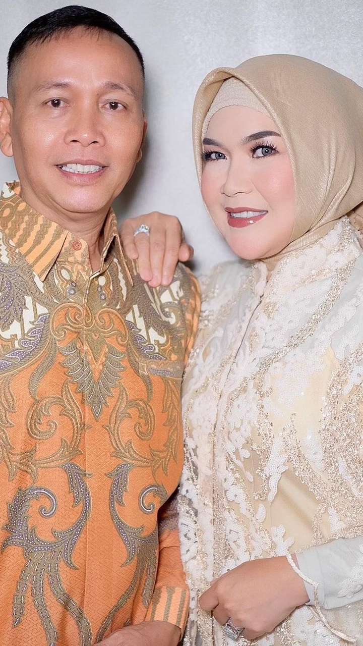 6 Momen Perhiasan Ayah Rozak di Nikahan Lesti-Billar Disorot
