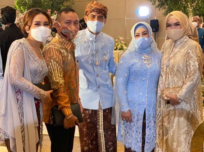 6 Momen Perhiasan Ayah Rozak di Nikahan Lesti-Billar Disorot