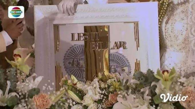 6 Foto Penampakan Mahar Rp1 Miliar Rizky Billar untuk Lesty