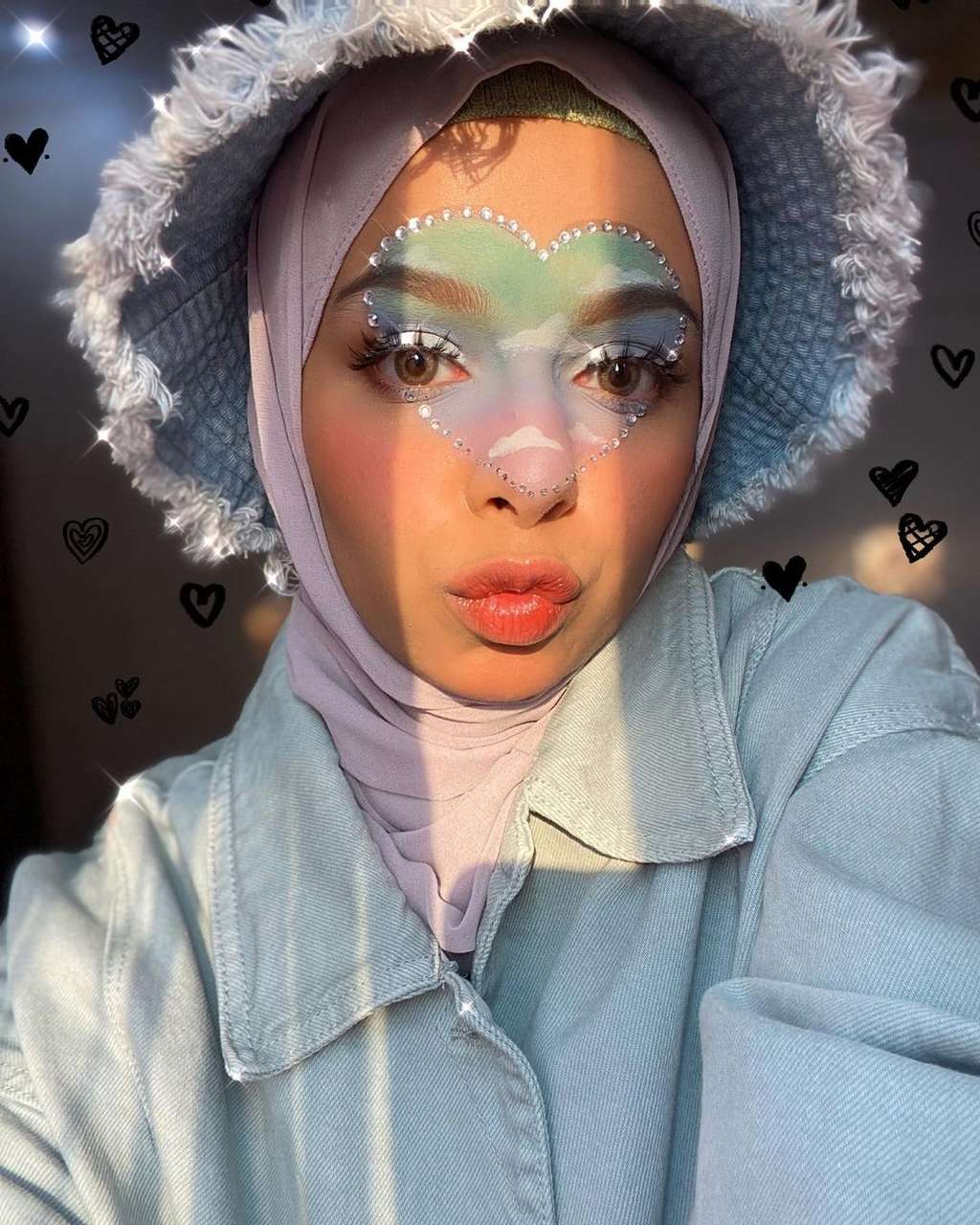 10 Potret Adik Fadil Jaidi, Dilla Jaidi yang Jago Art Makeup