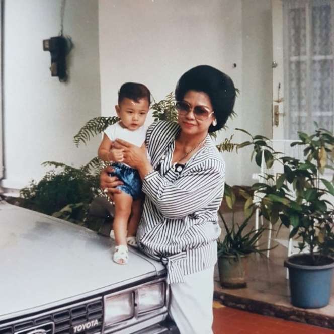 8 Potret Masa Muda Nenek Seleb, Cantik Banget!