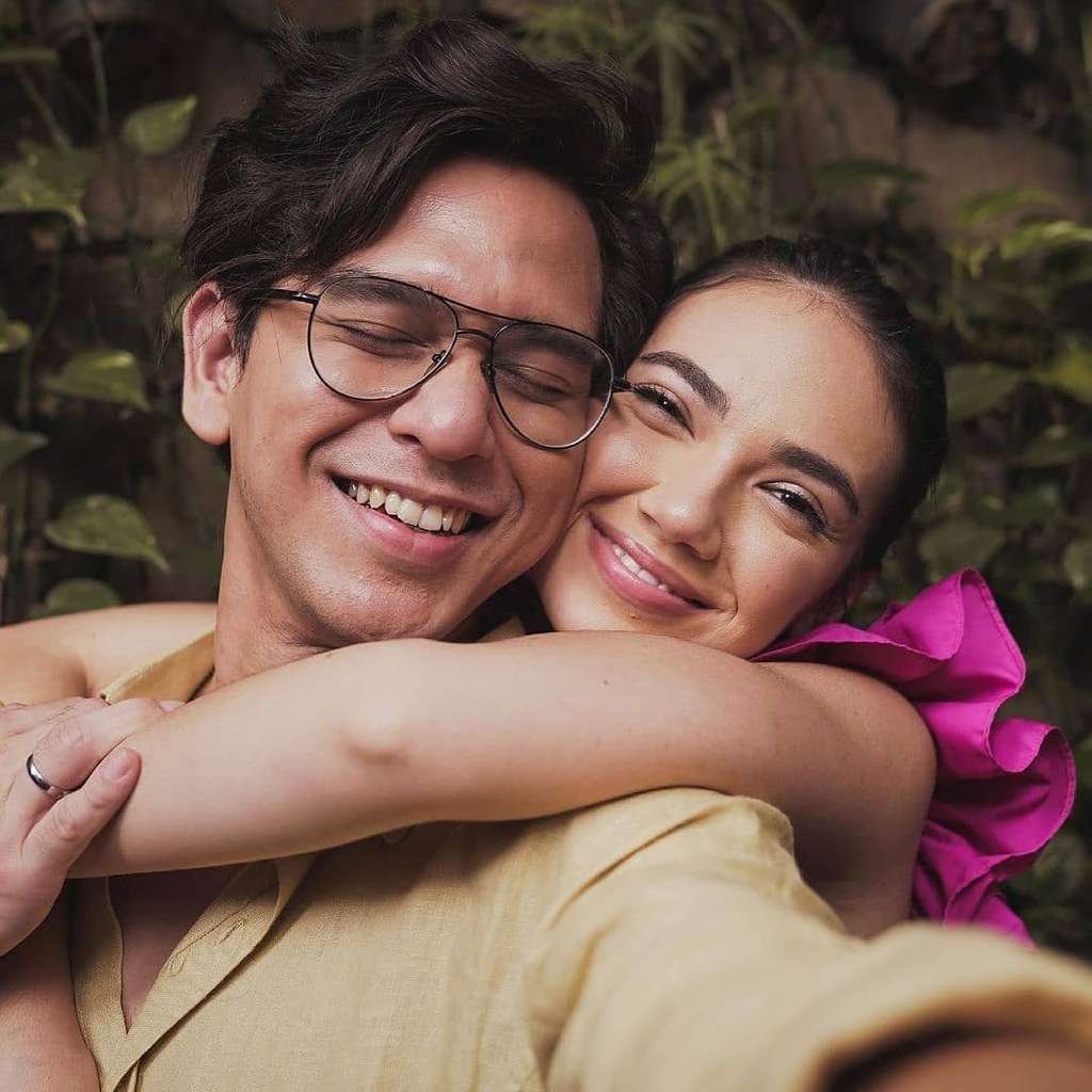 Tembus 12 Juta, Ini Potret Mesra Azof & Haico di Video Clip