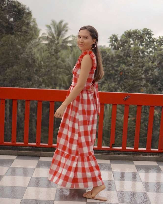 Olivia Jensen Dihujat Lempar Bendera Merah Putih ke Tanah