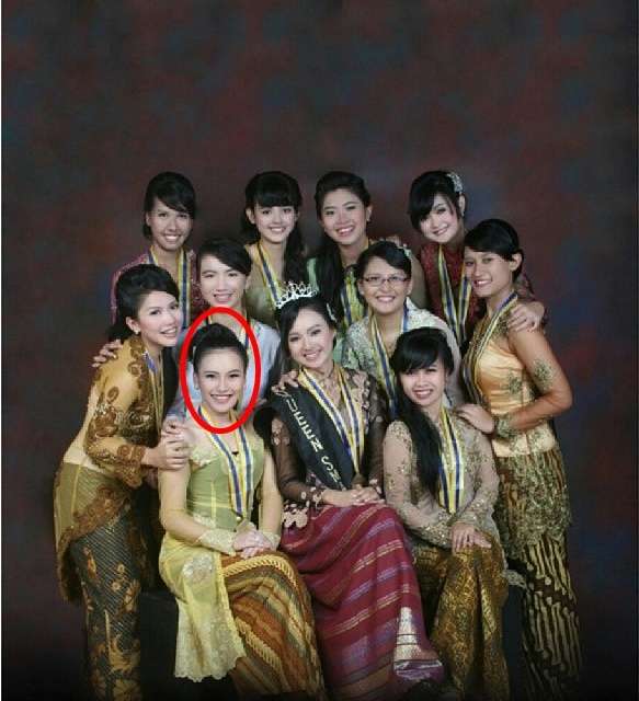 Pernah Dibully Kakak Kelas, Ini 9 Foto Ayu Ting Ting Saat SMA