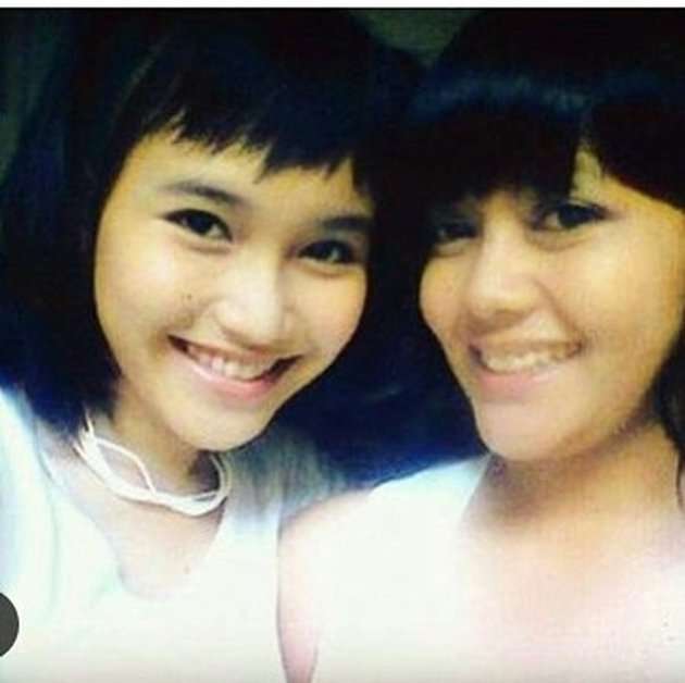 Pernah Dibully Kakak Kelas, Ini 9 Foto Ayu Ting Ting Saat SMA
